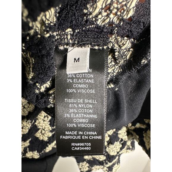 Rebecca Taylor NWT Women’s Black Ivory Lace Floral Peplum Top size Medium - Picture 6 of 7